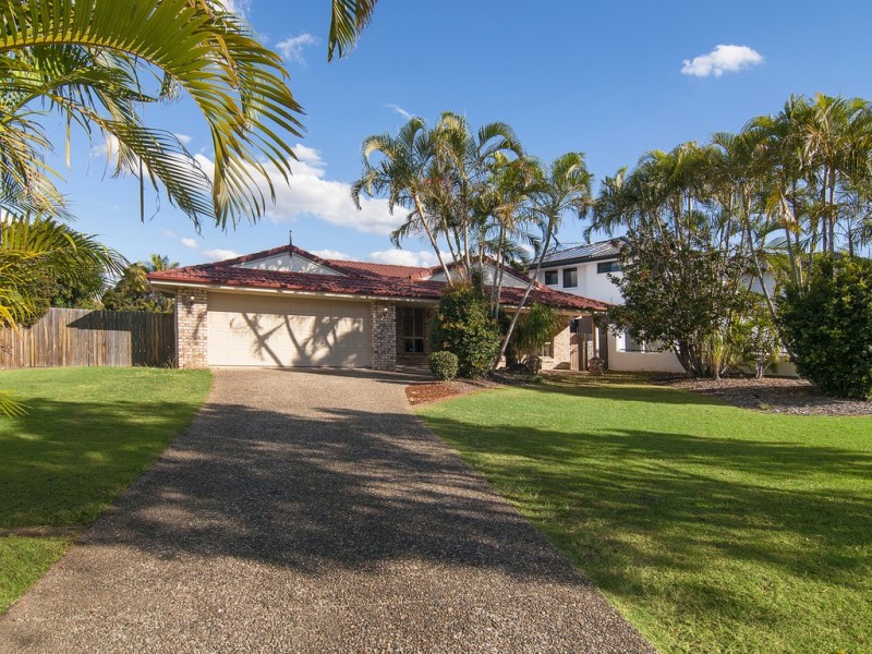 12 Chestnut Place, Calamvale QLD 4116
