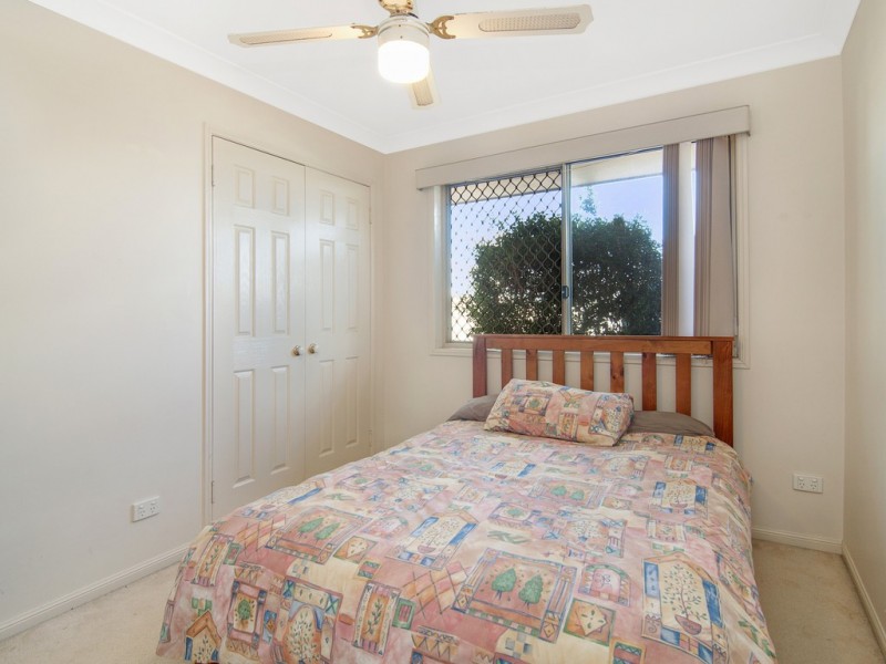 12 Chestnut Place, Calamvale QLD 4116