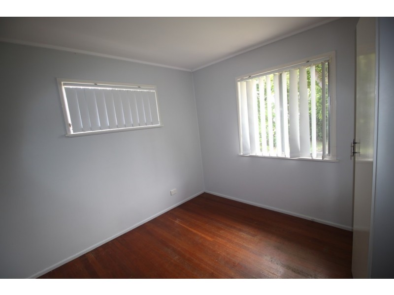 15 Peterglen Street, Wishart QLD 4122