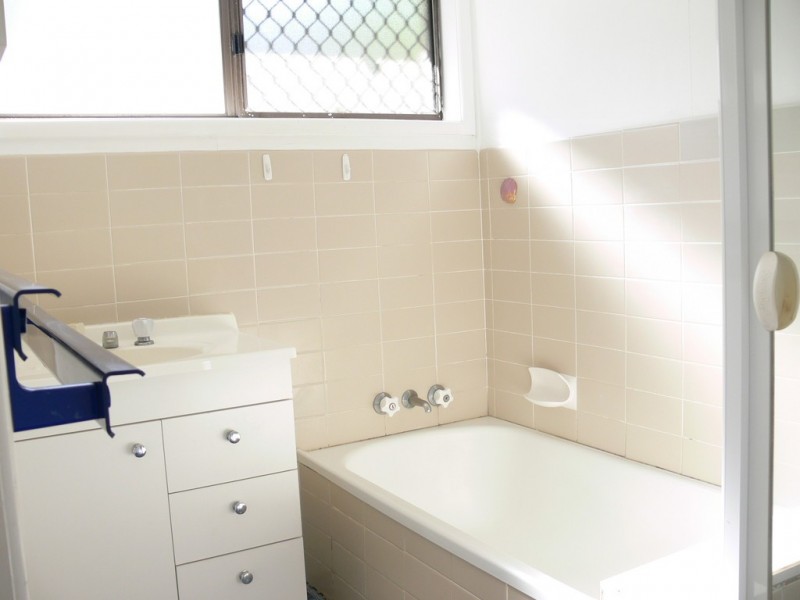 06 Malmrose Street, Wishart QLD 4122