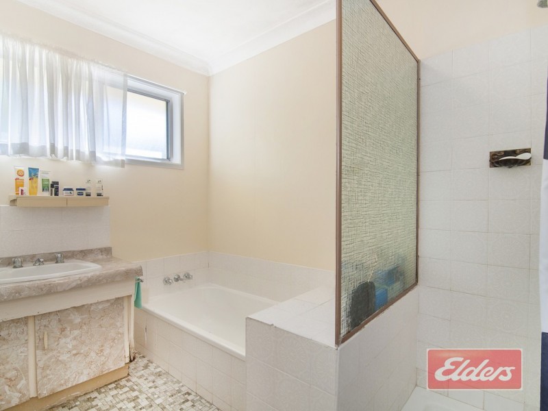 25 Montreal Street, Wishart QLD 4122