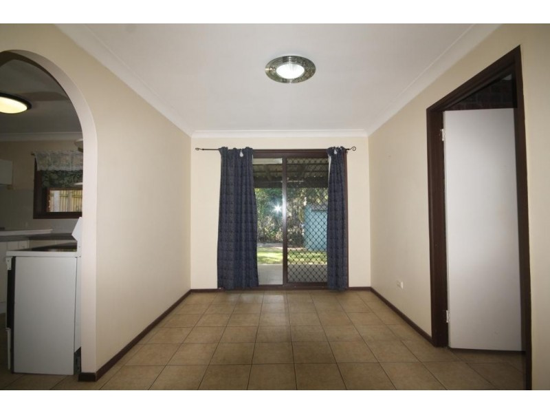 26 Kavanagh Road, Wishart QLD 4122