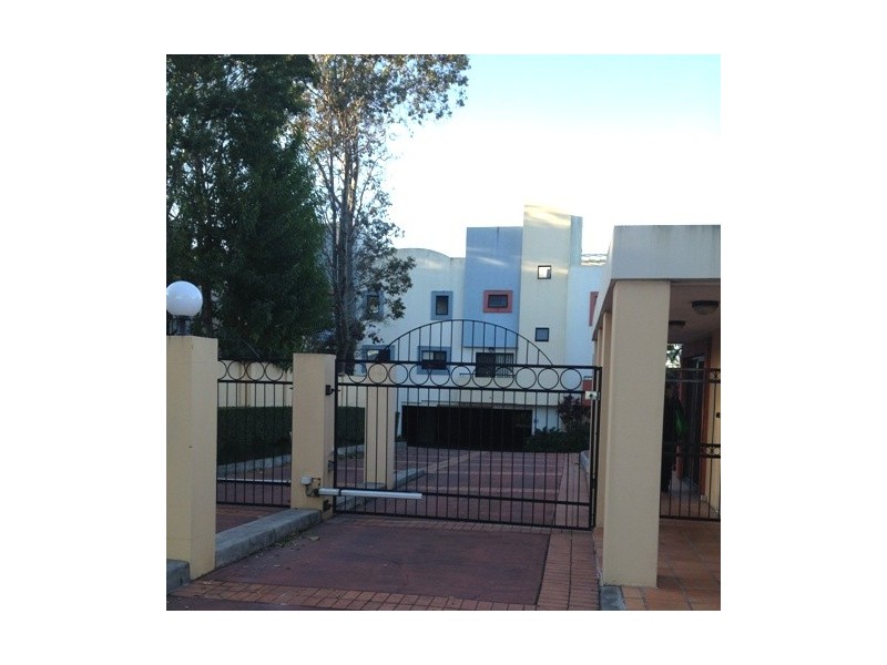 12/2200 Logan Road, Upper Mount Gravatt QLD 4122