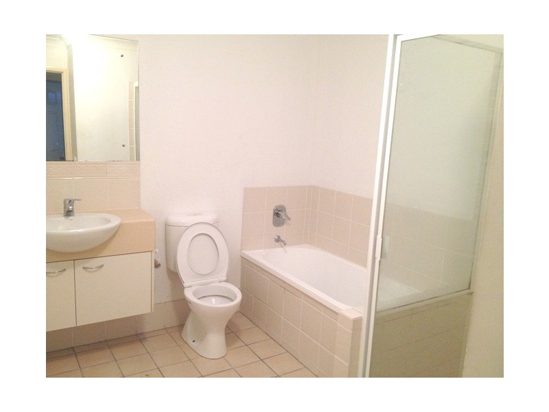 12/2200 Logan Road, Upper Mount Gravatt QLD 4122