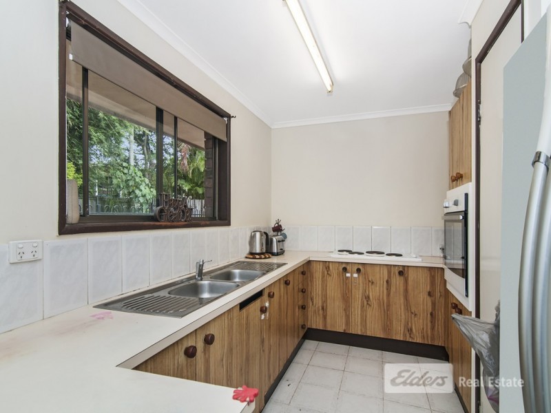 13 Briggs Road, Springwood QLD 4127