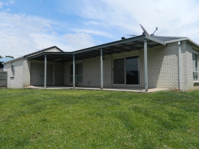 23 Mayfair Place, Stretton QLD 4116