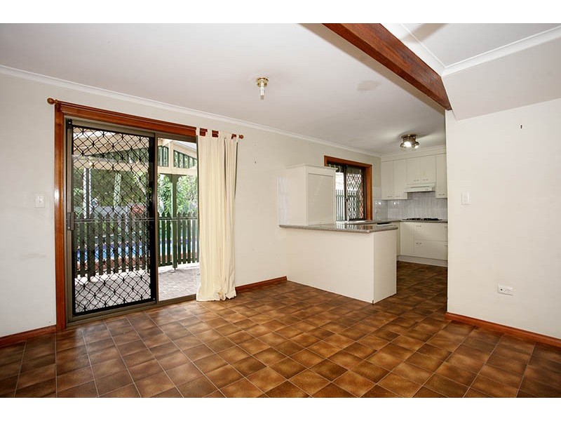 14 Jeanette Avenue, Springwood QLD 4127
