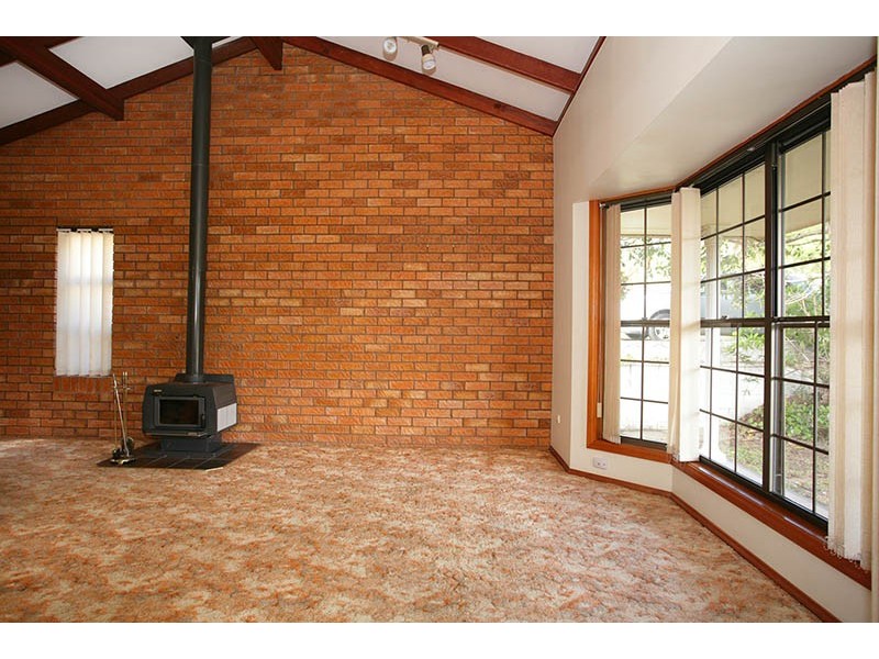 14 Jeanette Avenue, Springwood QLD 4127