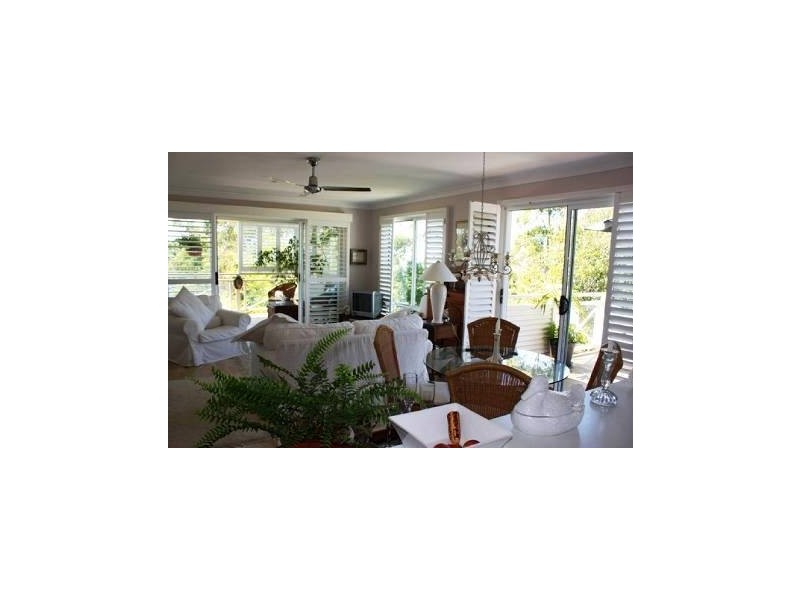 19 Magnetic Drive, Tamborine Mountain QLD 4272