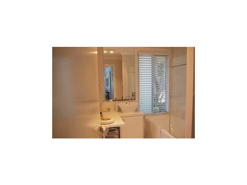 19 Magnetic Drive, Tamborine Mountain QLD 4272