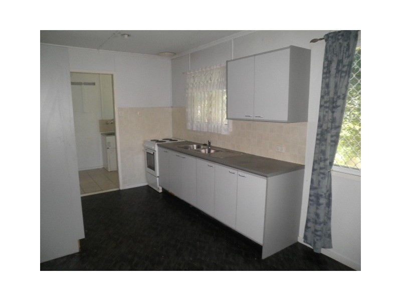 32 Dellow Street, Acacia Ridge QLD 4110