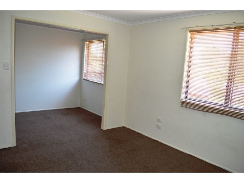 04/28 Defiance Road, Woodridge QLD 4114