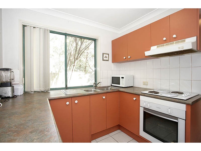 4/16 Michael Lynagh Drive, Daisy Hill QLD 4127