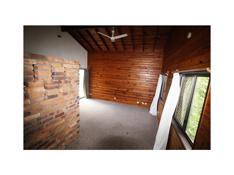 12 Fortril Drive, Springwood QLD 4127