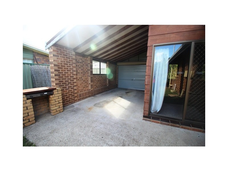 12 Fortril Drive, Springwood QLD 4127