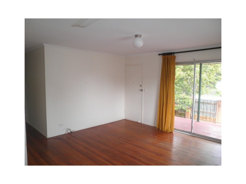 29 Woody Avenue, Kingston QLD 4114