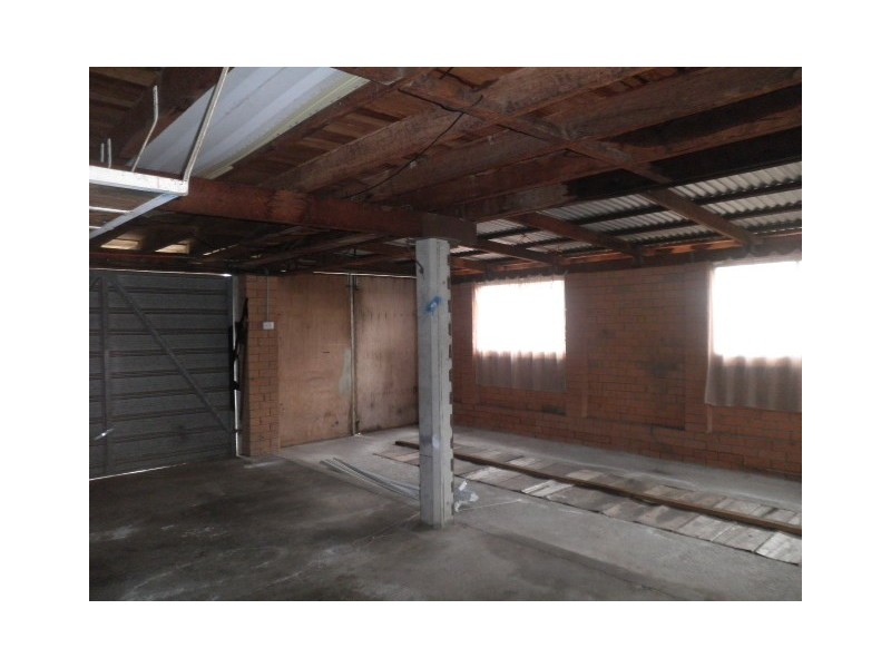 29 Woody Avenue, Kingston QLD 4114