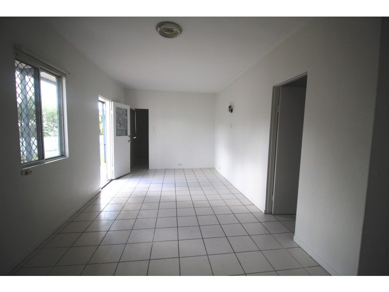 16 Railway Parade, Logan Central QLD 4114