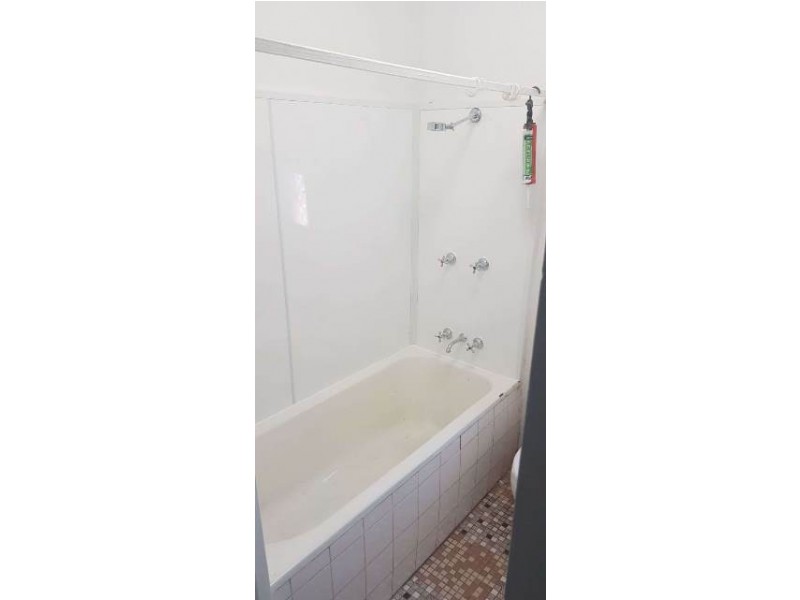 16 Railway Parade, Logan Central QLD 4114