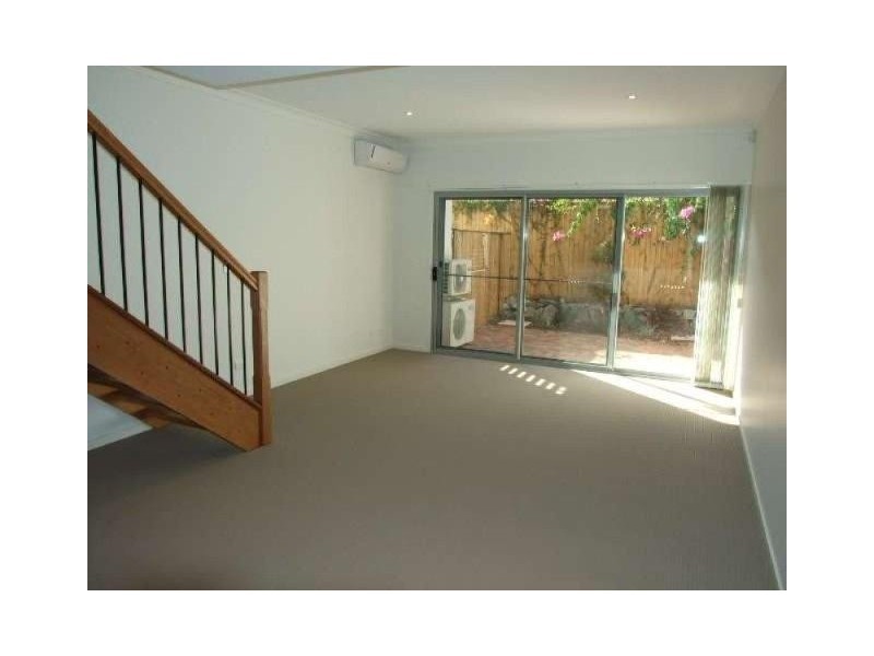 7/1 Anthony Street, Kingston QLD 4114