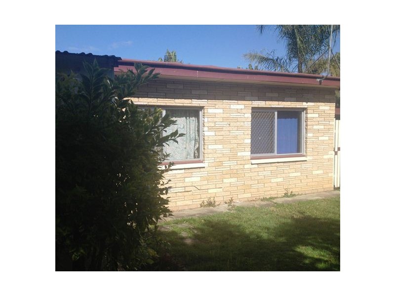 25 Bruce Road, Woodridge QLD 4114