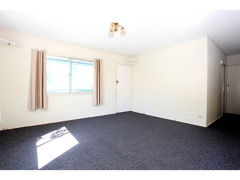 25 Schodel Street, Woodridge QLD 4114