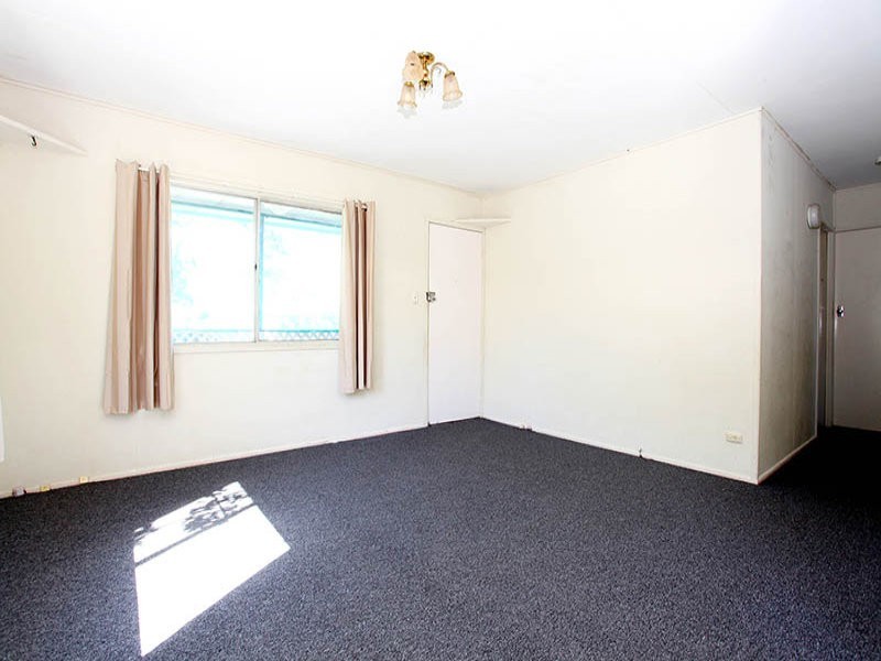 25 Schodel Street, Woodridge QLD 4114