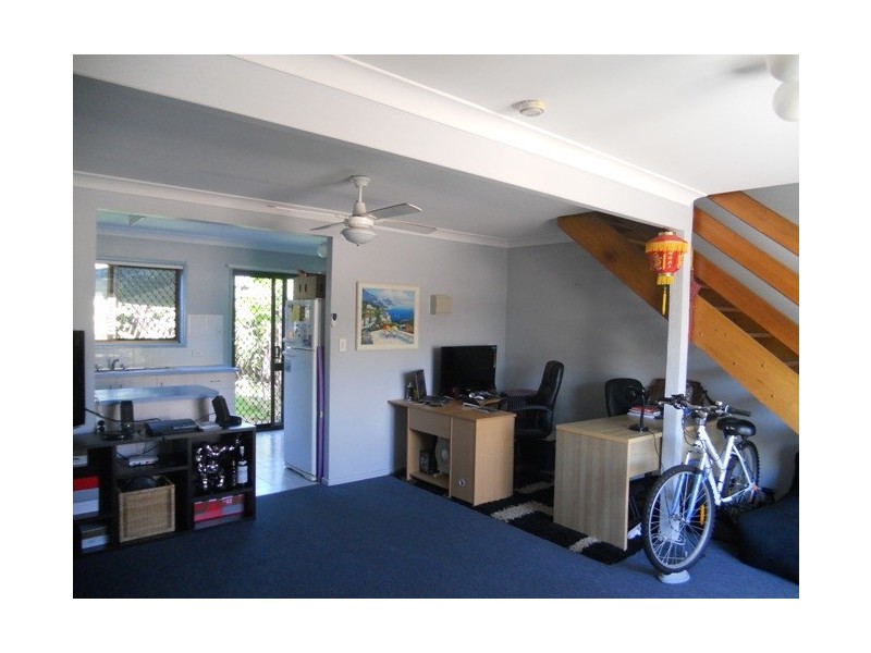 12/10 Damalis Street, Woodridge QLD 4114