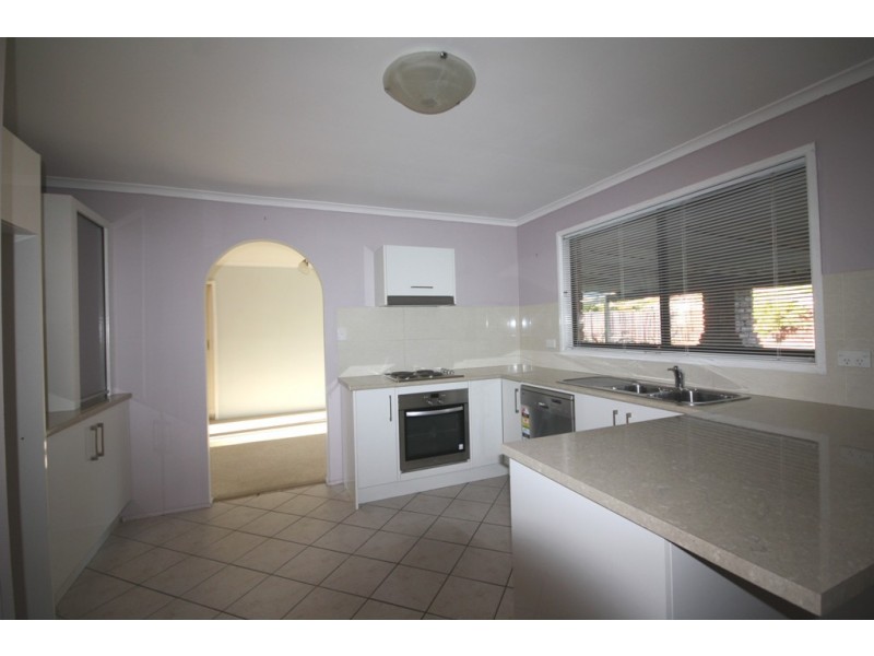 10 Parliament Street, Bethania QLD 4205