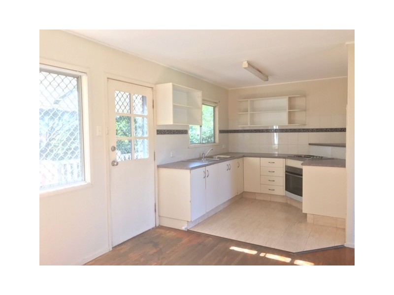 13 Tweed Street, Beenleigh QLD 4207