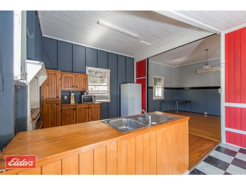27 Ferrett Street, Sadliers Crossing QLD 4305