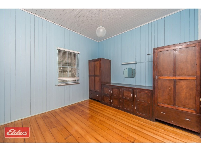 27 Ferrett Street, Sadliers Crossing QLD 4305