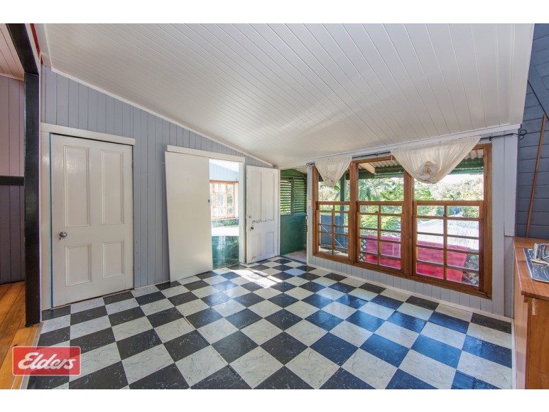 27 Ferrett Street, Sadliers Crossing QLD 4305