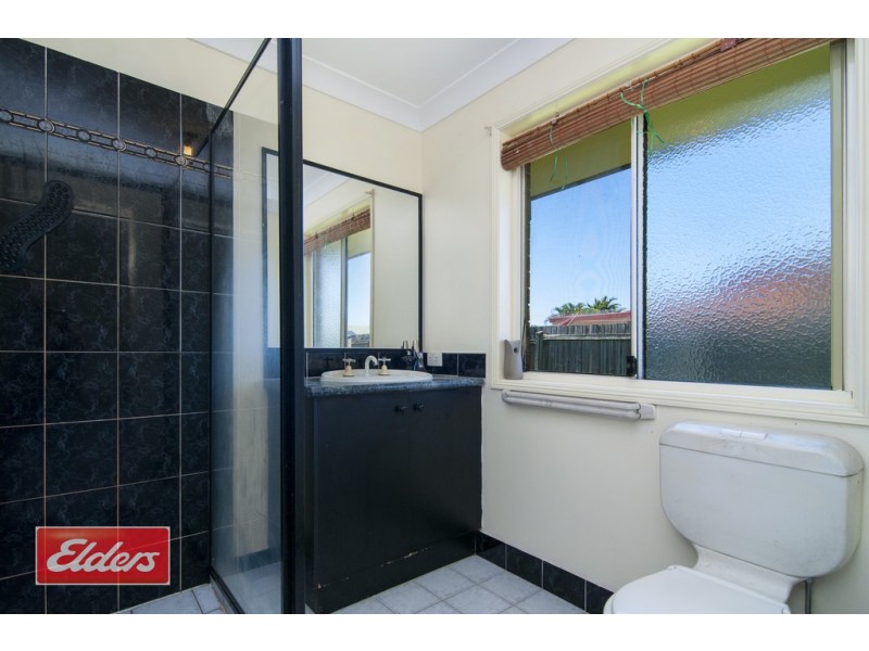 8 Meiland Place, Meadowbrook QLD 4131