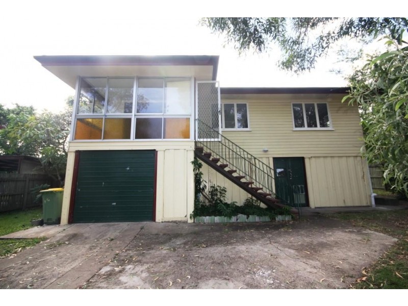 22 Whitey Street, Woodridge QLD 4114