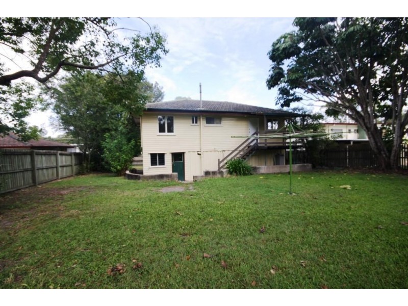 22 Whitey Street, Woodridge QLD 4114