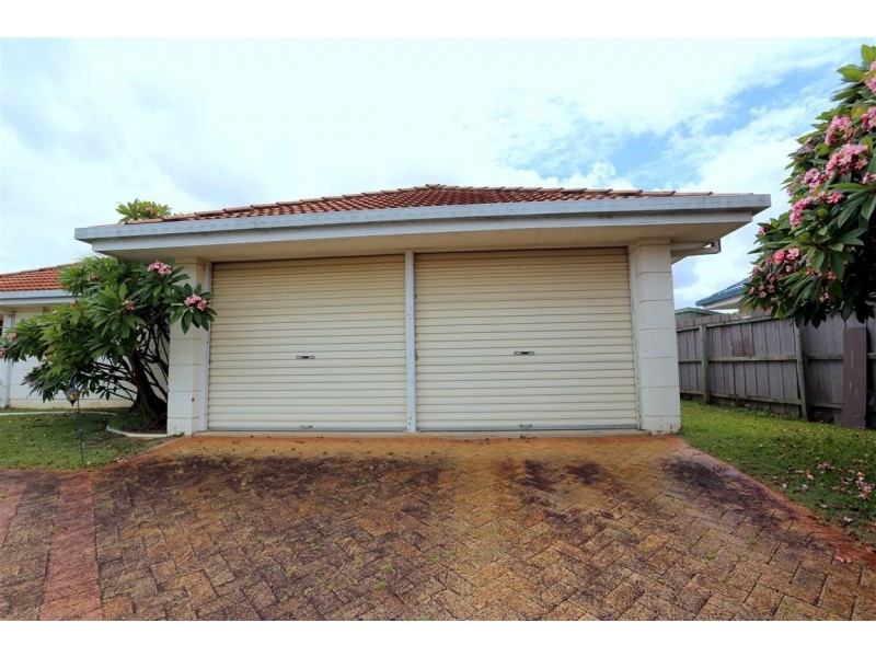 2 Stackpole Street, Wishart QLD 4122