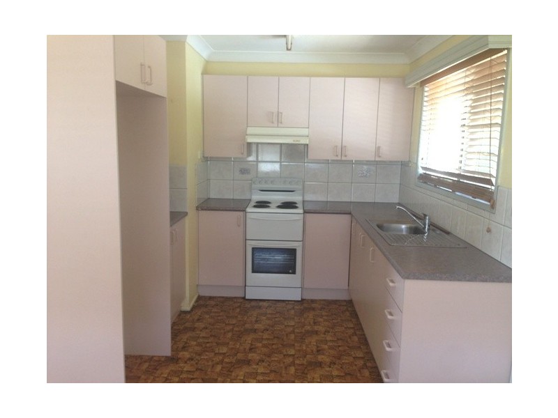 24 Janice Street, Slacks Creek QLD 4127