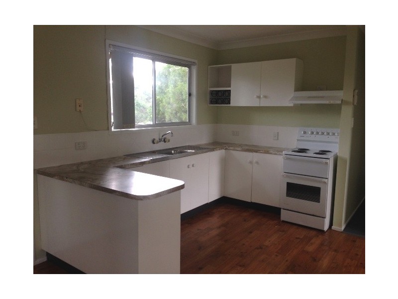 31 Vineyard Street, One Mile QLD 4305