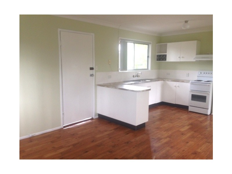 31 Vineyard Street, One Mile QLD 4305