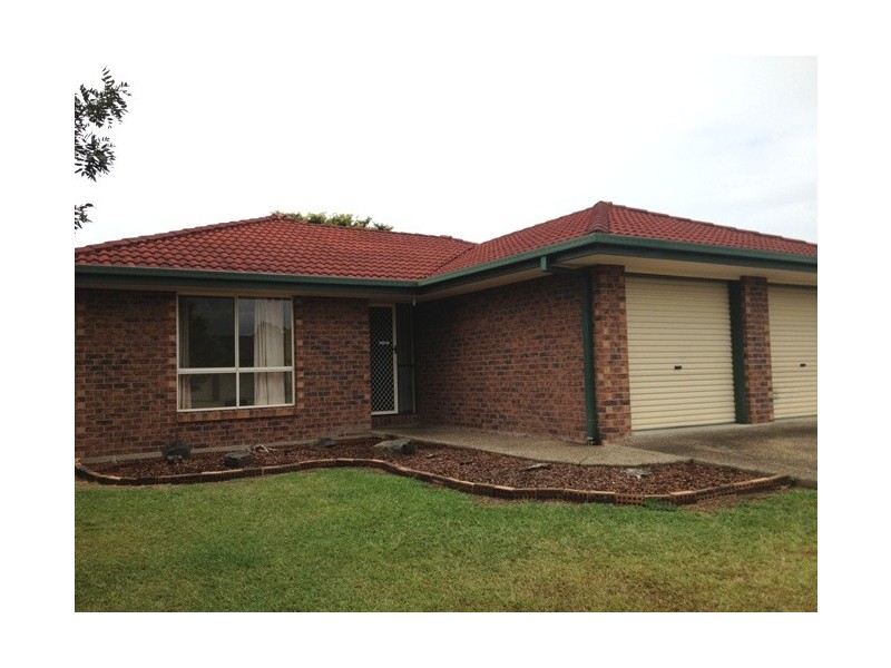 8 Meiland Place, Meadowbrook QLD 4131
