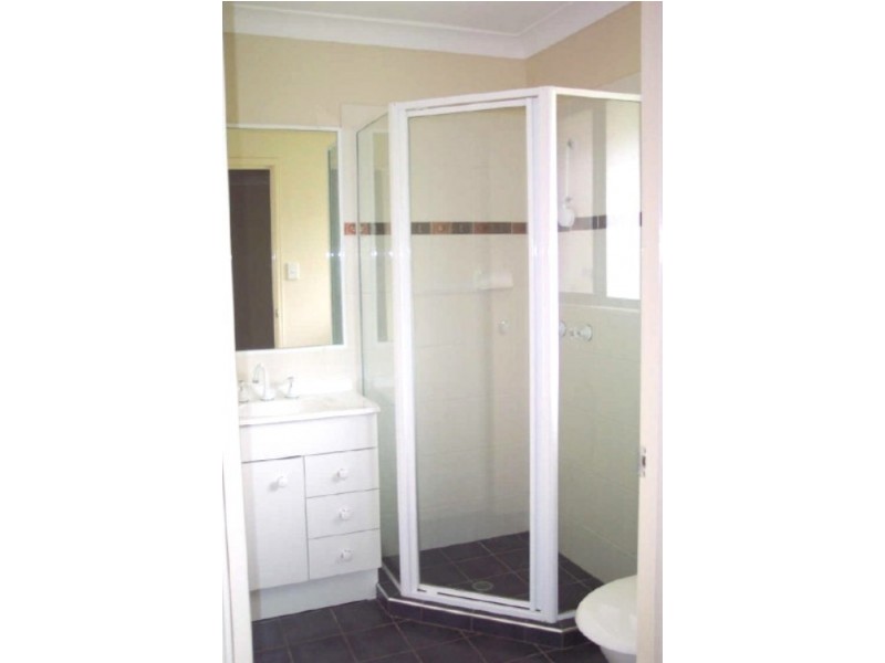 7 Hillside Crescent, Edens Landing QLD 4207