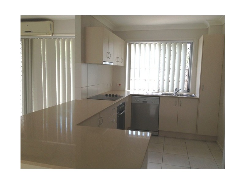 8/116 Station Road, Loganlea QLD 4131