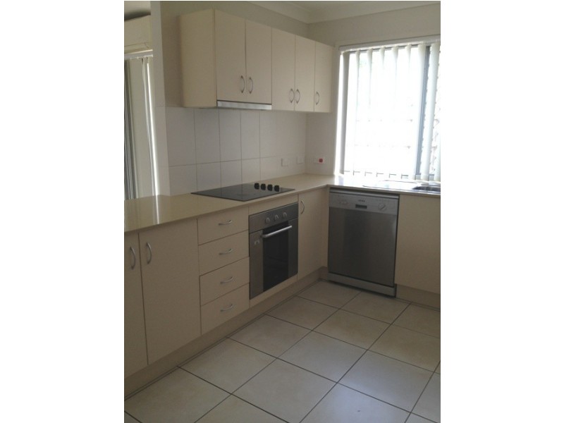 8/116 Station Road, Loganlea QLD 4131