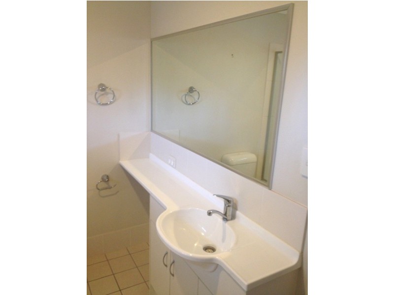 8/116 Station Road, Loganlea QLD 4131