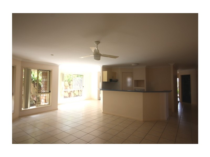 20 Farzana Place, Underwood QLD 4119