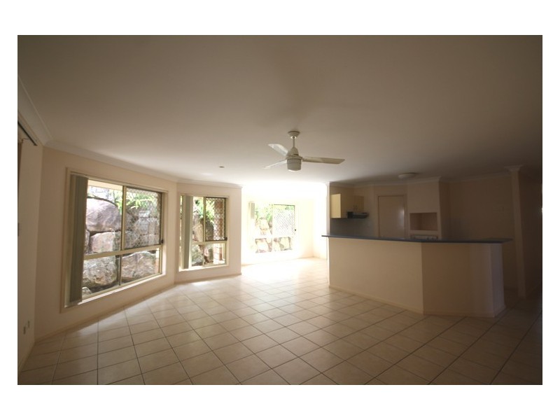 20 Farzana Place, Underwood QLD 4119