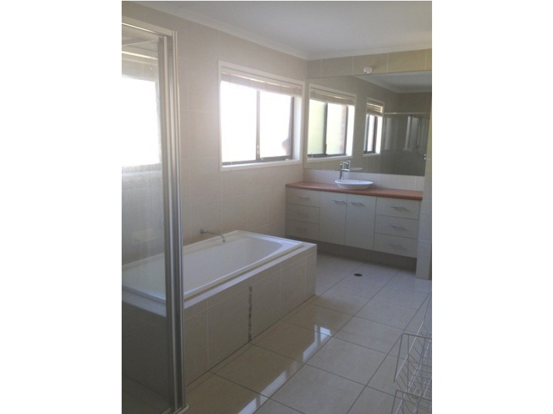 3 McCormack Court, Rochedale QLD 4123