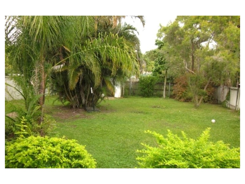 25 Bruce Road, Woodridge QLD 4114