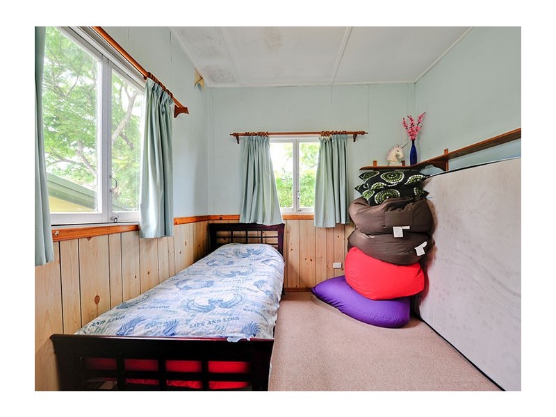 51 Dennis Road, Springwood QLD 4127